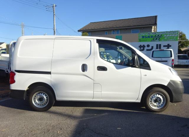 Nissan NV 200 full