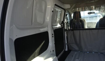 Nissan NV 200 full