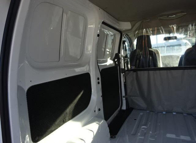 Nissan NV 200 full