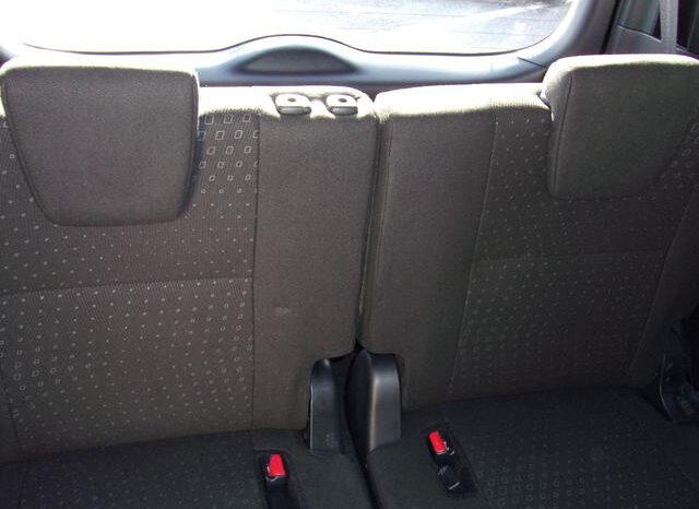 Toyota Noah full