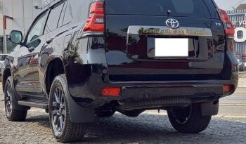 Toyota Land Cruiser Prado full