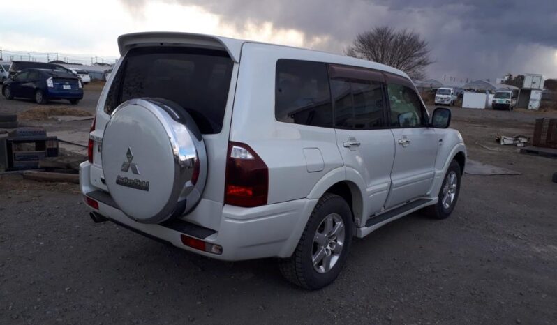 Mitsubishi Pajero 2005 full