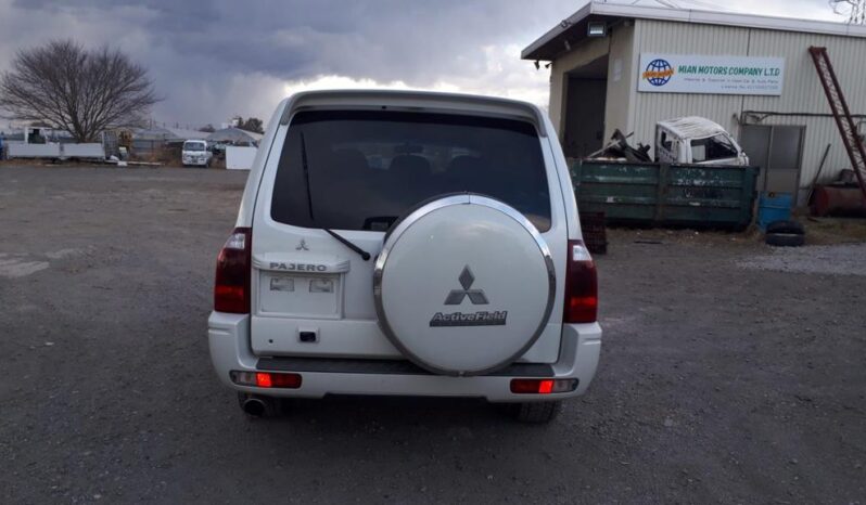 Mitsubishi Pajero 2005 full