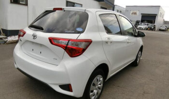 Toyota Vitz 2017 (Reserved) full