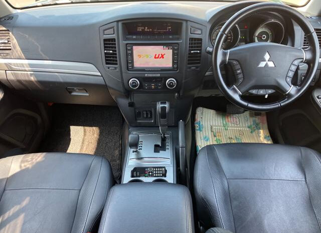 Mitsubishi Pajero (Sold) full