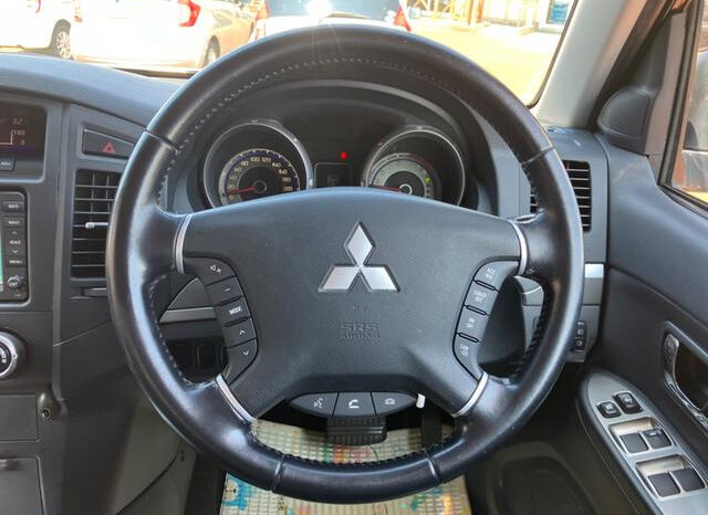 Mitsubishi Pajero (Sold) full