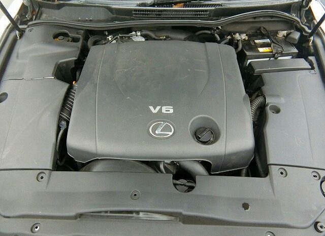 Lexus IS full