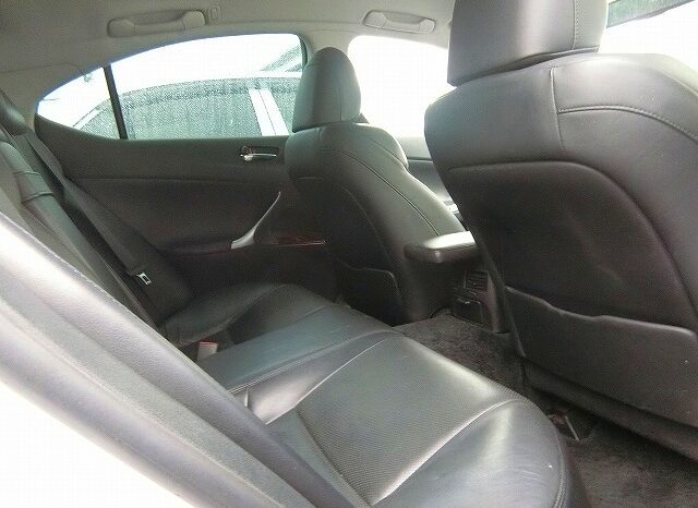 Lexus IS full