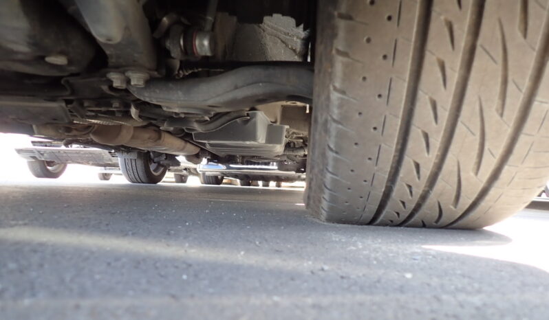 Toyota Alphard full