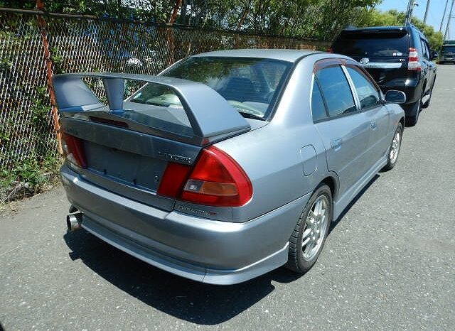 Mitsubishi Lancer full