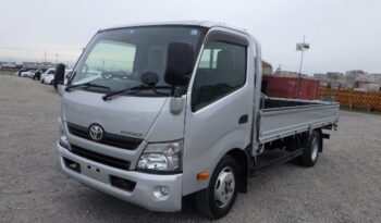 Toyota Dyna full