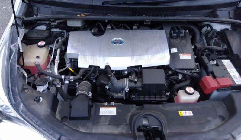 Toyota Prius (Reserved) full