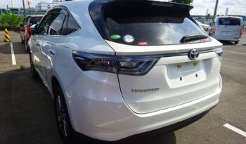 Toyota Harrier (Reserved) full
