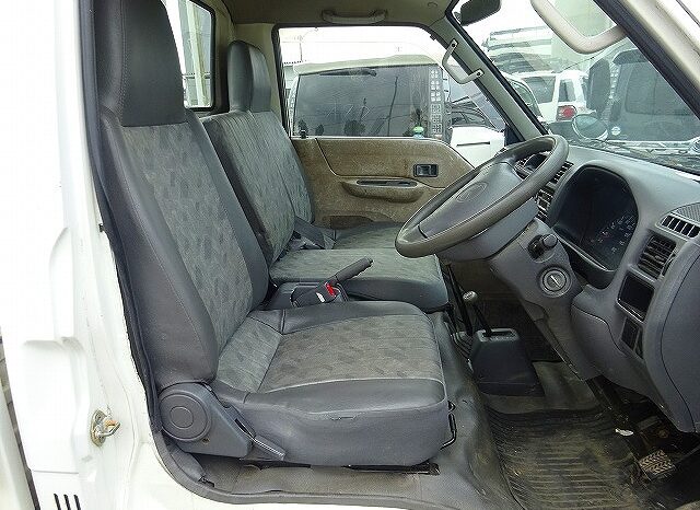 Mazda Bongo full