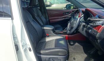 Toyota Harrier (Reserved) full