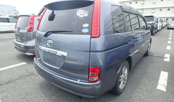 Toyota ISIS full