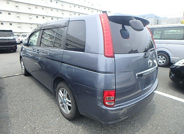 Toyota ISIS full