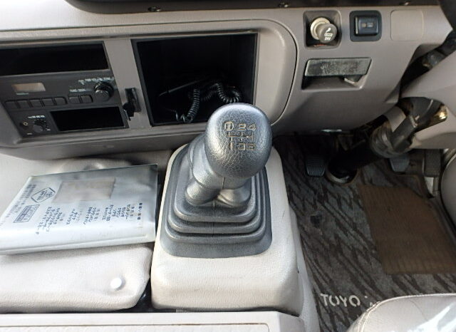 Toyota Coaster full