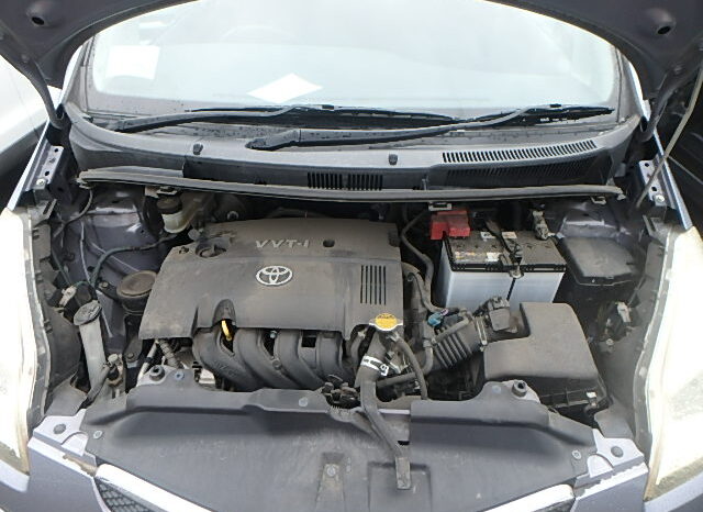 Toyota Ractis full
