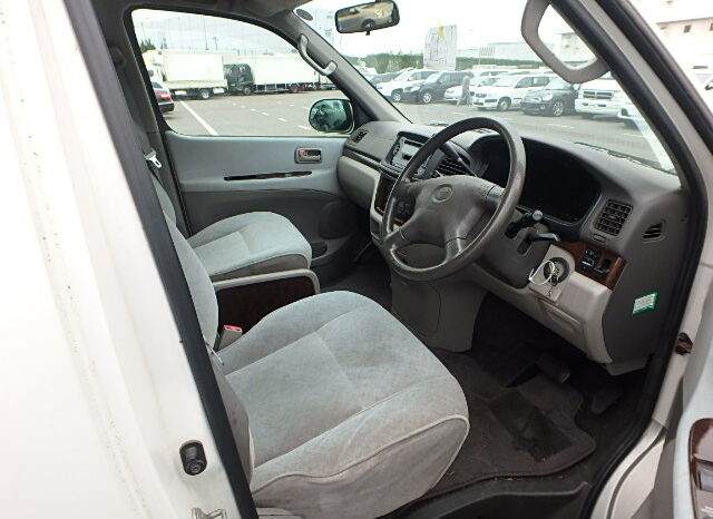 Toyota Hiace Regius full