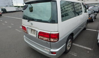 Toyota Hiace Regius full