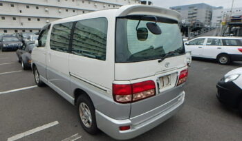 Toyota Hiace Regius full