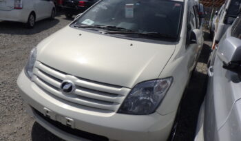Toyota IST full