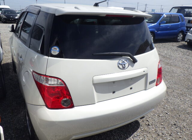Toyota IST full