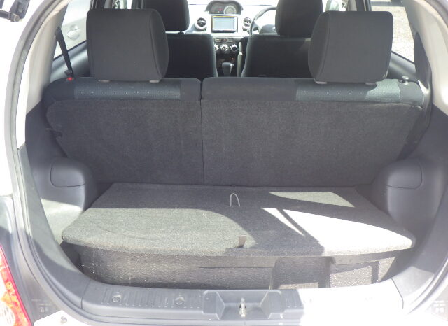 Toyota IST full