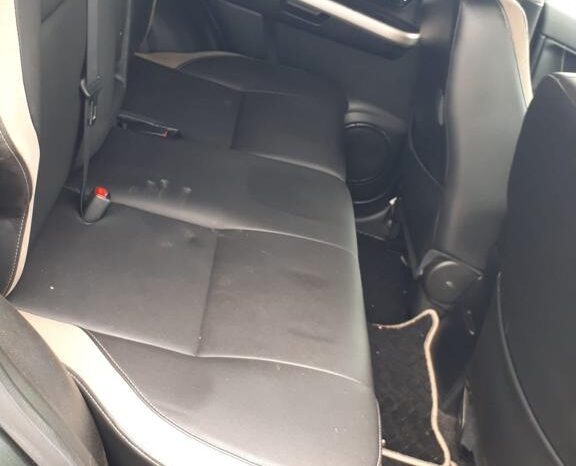 Suzuki Escudo full