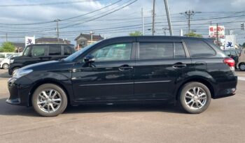 Toyota Corolla Fielder full