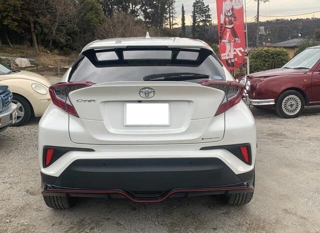Toyota CH-R full