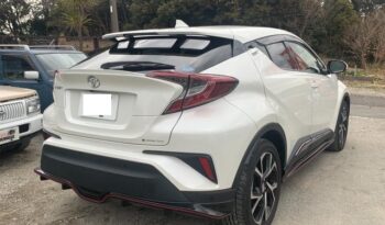 Toyota CH-R full