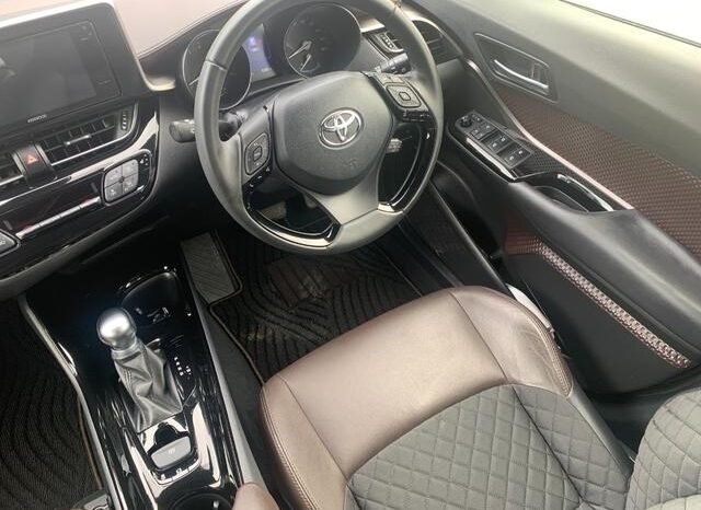 Toyota CH-R full