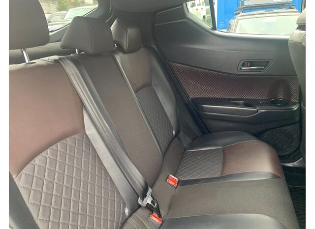 Toyota CH-R full