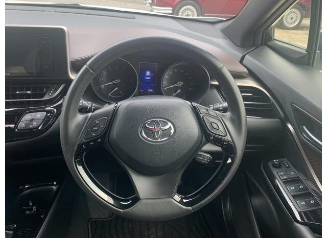 Toyota CH-R full
