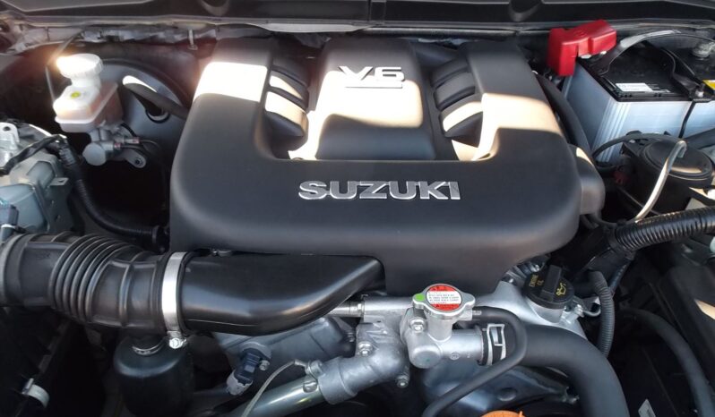 Suzuki Escudo full