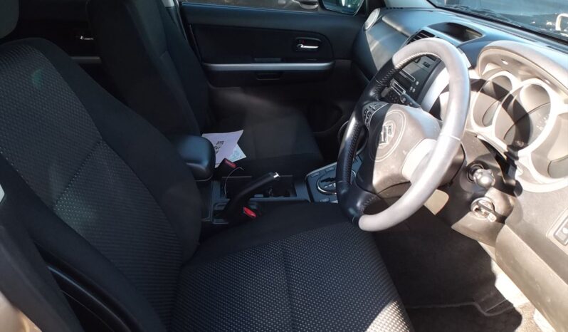 Suzuki Escudo full