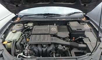 Mazda Axela full