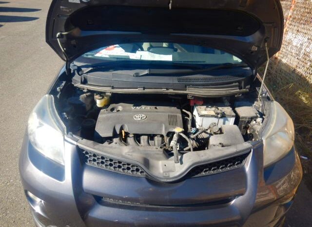 Toyota IST full