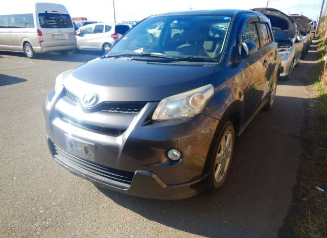 Toyota IST full