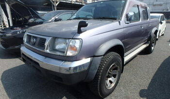 Nissan Datsun Pickup full