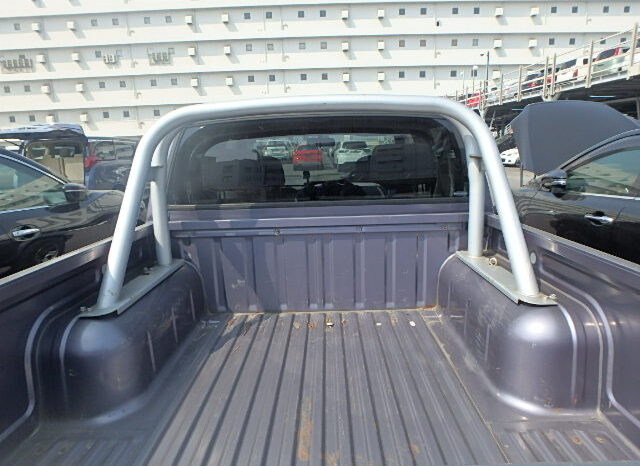Nissan Datsun Pickup full
