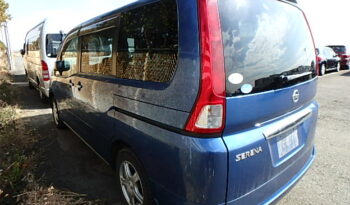 Nissan Serena full