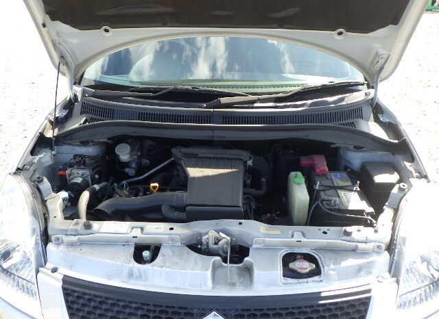 Suzuki Swift full