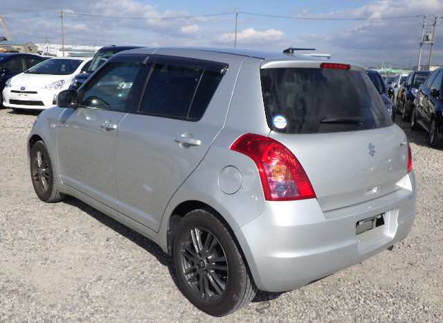 Suzuki Swift full