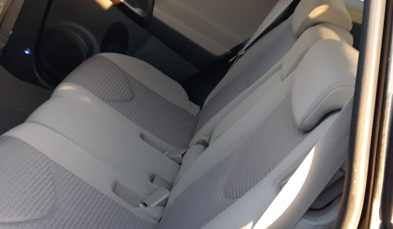 Toyota Vanguard (Reserved) full