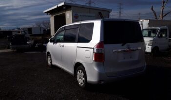Toyota Noah full