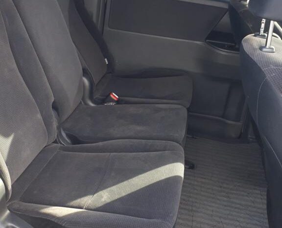 Toyota Noah full