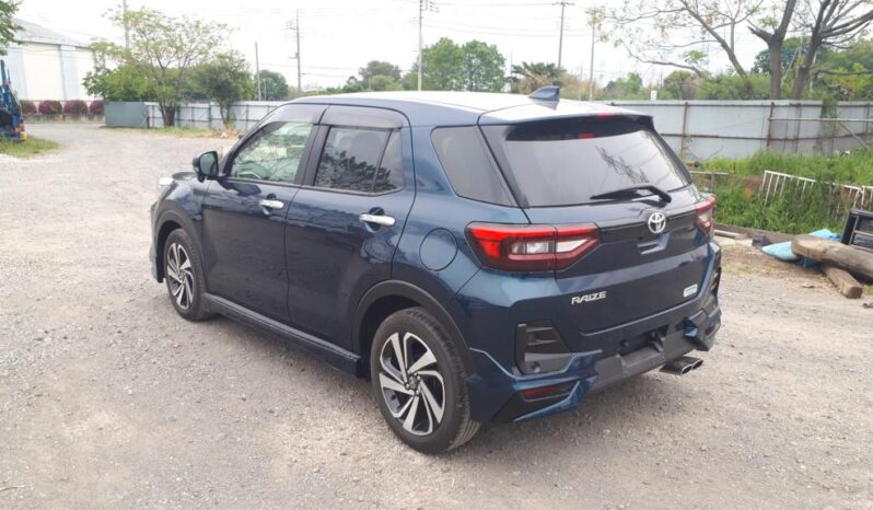 Toyota Raize Z full